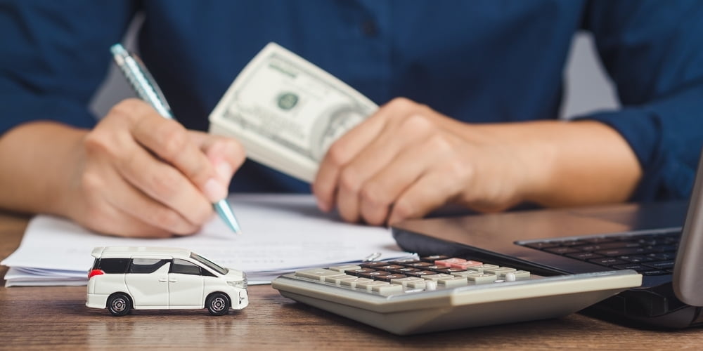 保單借款是什麼？全面解析保單貸款的優勢與風險